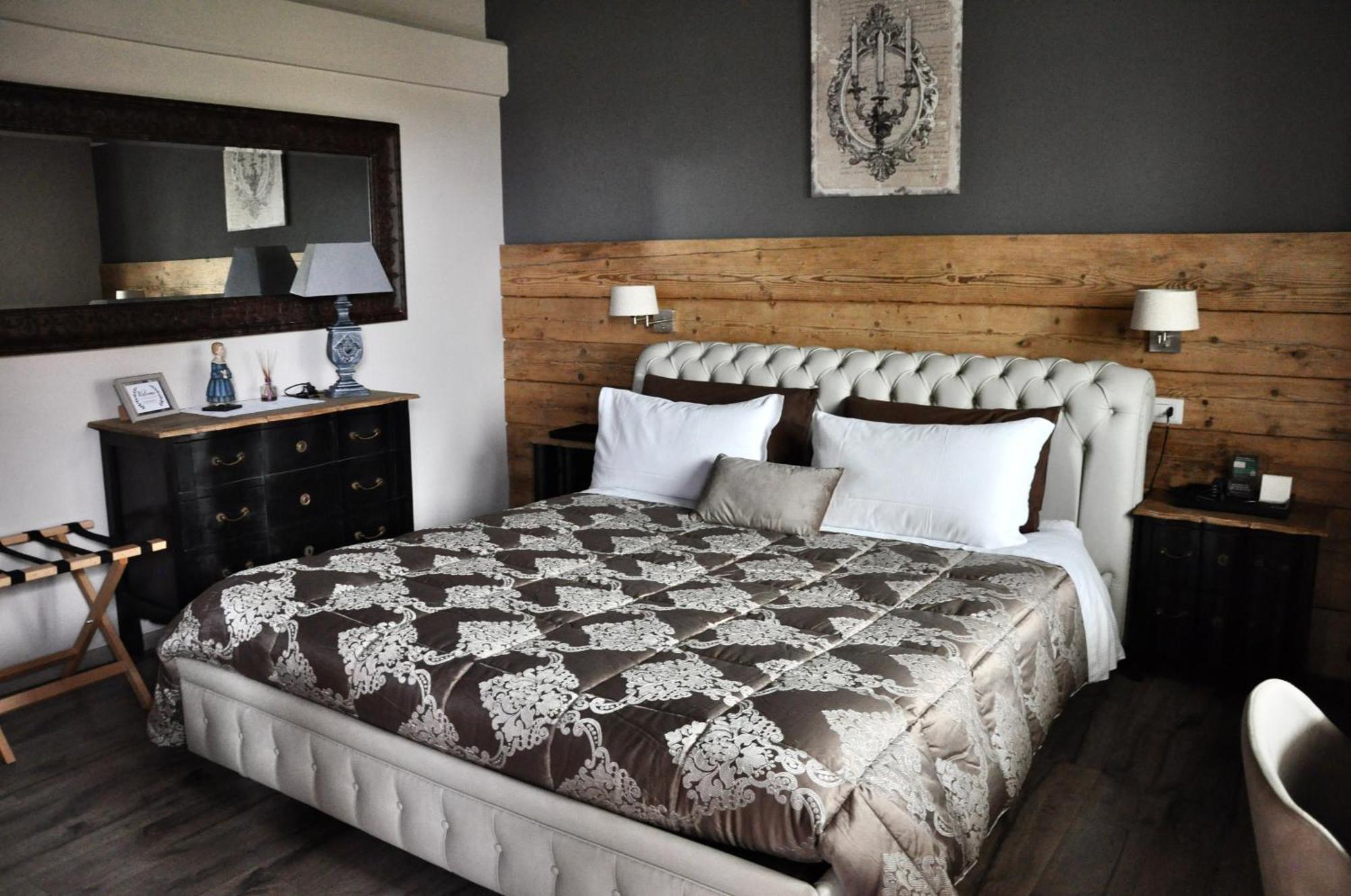 Heidi Bed And Breakfast Albavilla Rum bild